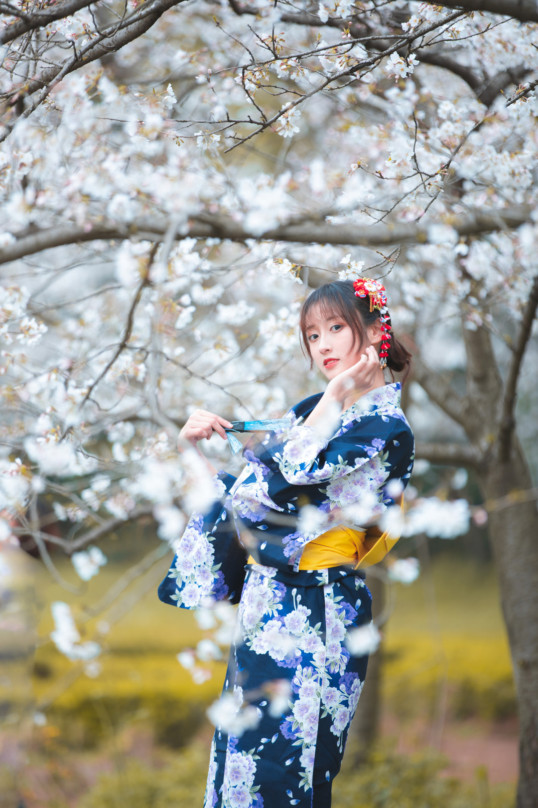 冬马路纱(Luisa_零纱)私拍作品合集13期 4.7G高清原档持续更新