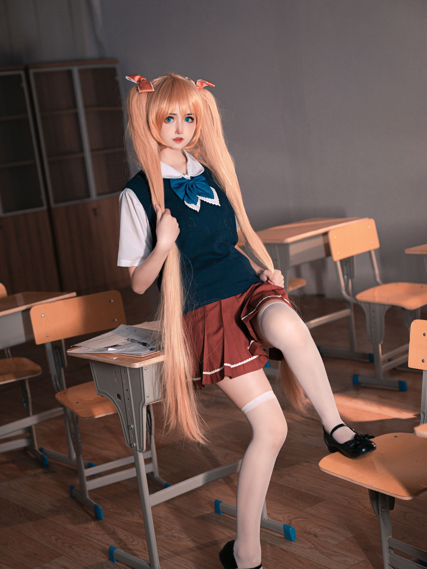 小礼好困10套高清写真合集 3.68GB原档下载及随包花絮持续更新